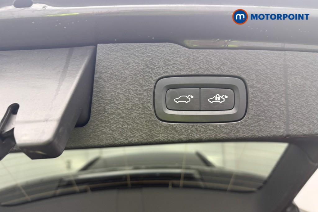 Volvo V60 R Design Automatic Petrol Estate - Stock Number (1590745) - 13th supplementary image