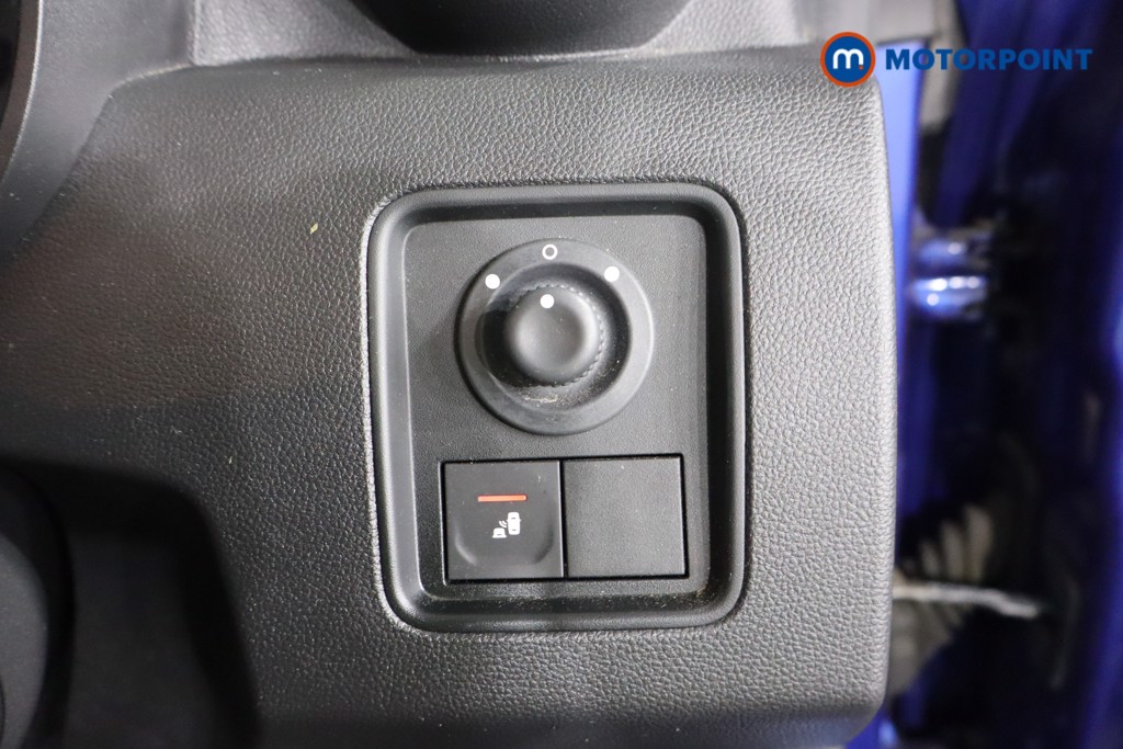 Dacia Duster Extreme Se Manual Petrol SUV - Stock Number (1590821) - 19th supplementary image