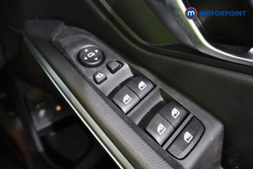 BMW 3 Series M Sport Automatic Petrol Plug-In Hybrid Estate - Stock Number (1591873) - 8th supplementary image