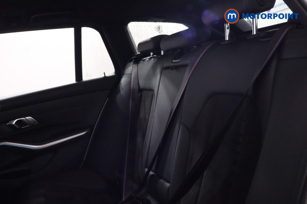 BMW 3 Series M Sport Automatic Petrol Plug-In Hybrid Estate - Stock Number (1591873) - 15th supplementary image