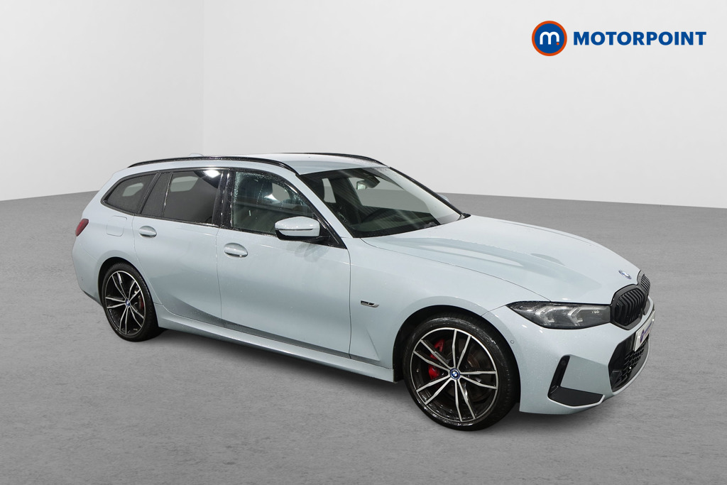 BMW 3 Series M Sport Automatic Petrol Plug-In Hybrid Estate - Stock Number (1591873) - Drivers side front corner