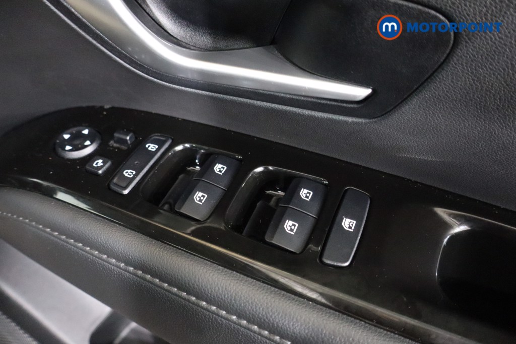 Hyundai Tucson Ultimate Automatic Petrol-Electric Hybrid SUV - Stock Number (1591918) - 6th supplementary image