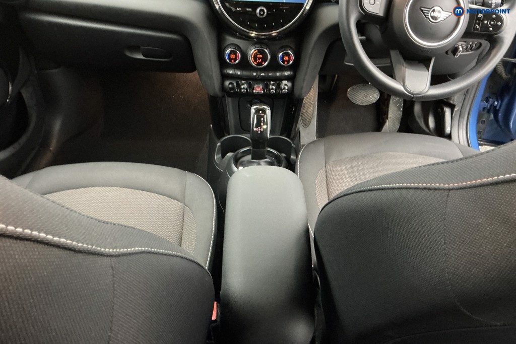 Mini Hatchback Cooper Classic Automatic Petrol Hatchback - Stock Number (1592083) - 12th supplementary image