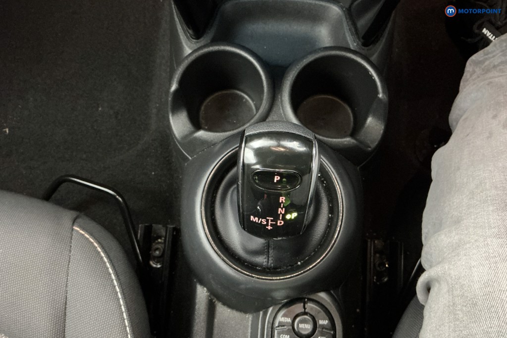 Mini Hatchback Cooper Classic Automatic Petrol Hatchback - Stock Number (1592083) - 17th supplementary image