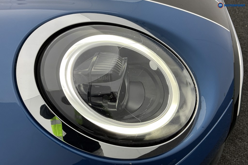 Mini Hatchback Cooper Classic Automatic Petrol Hatchback - Stock Number (1592083) - 28th supplementary image