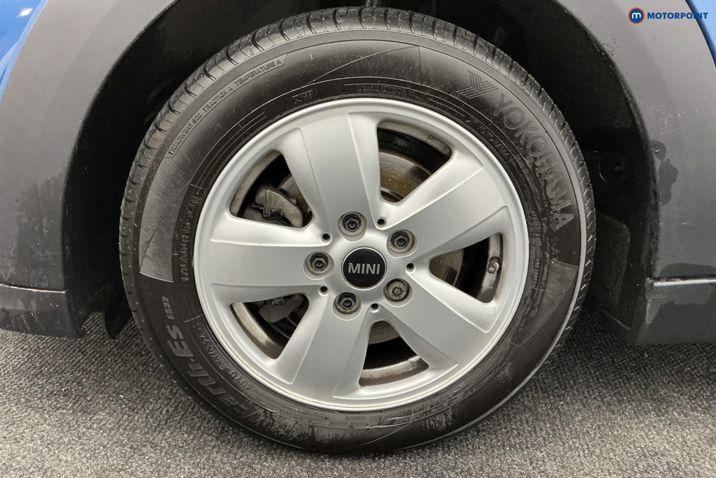 Mini Hatchback Cooper Classic Automatic Petrol Hatchback - Stock Number (1592083) - 34th supplementary image