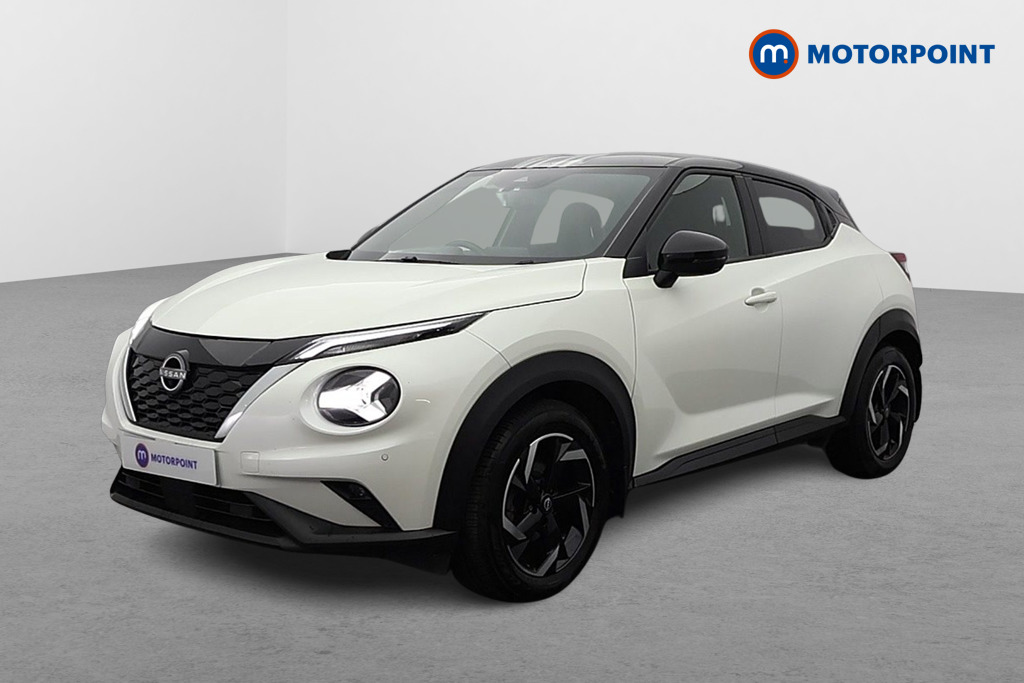 Nissan Juke Tekna Automatic Petrol-Electric Hybrid SUV - Stock Number (1592212) - Passenger side front corner