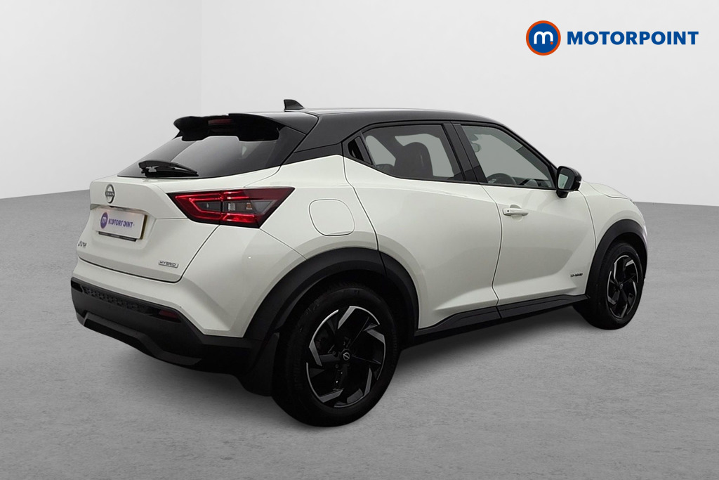 Nissan Juke Tekna Automatic Petrol-Electric Hybrid SUV - Stock Number (1592212) - Drivers side rear corner