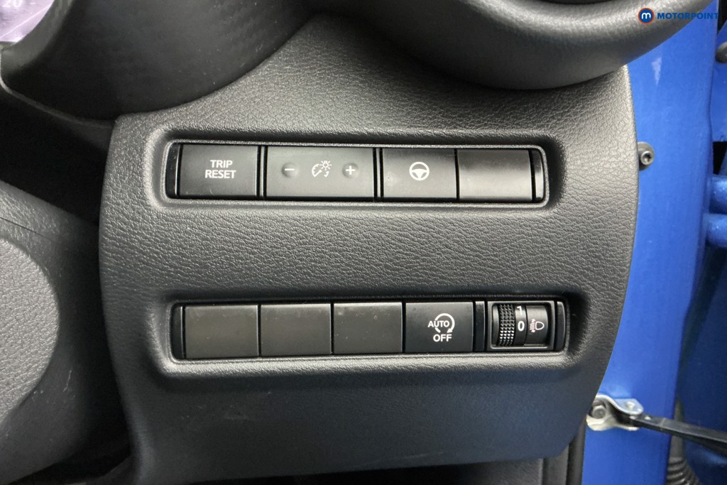 Nissan Juke Tekna Automatic Petrol SUV - Stock Number (1592221) - 23rd supplementary image