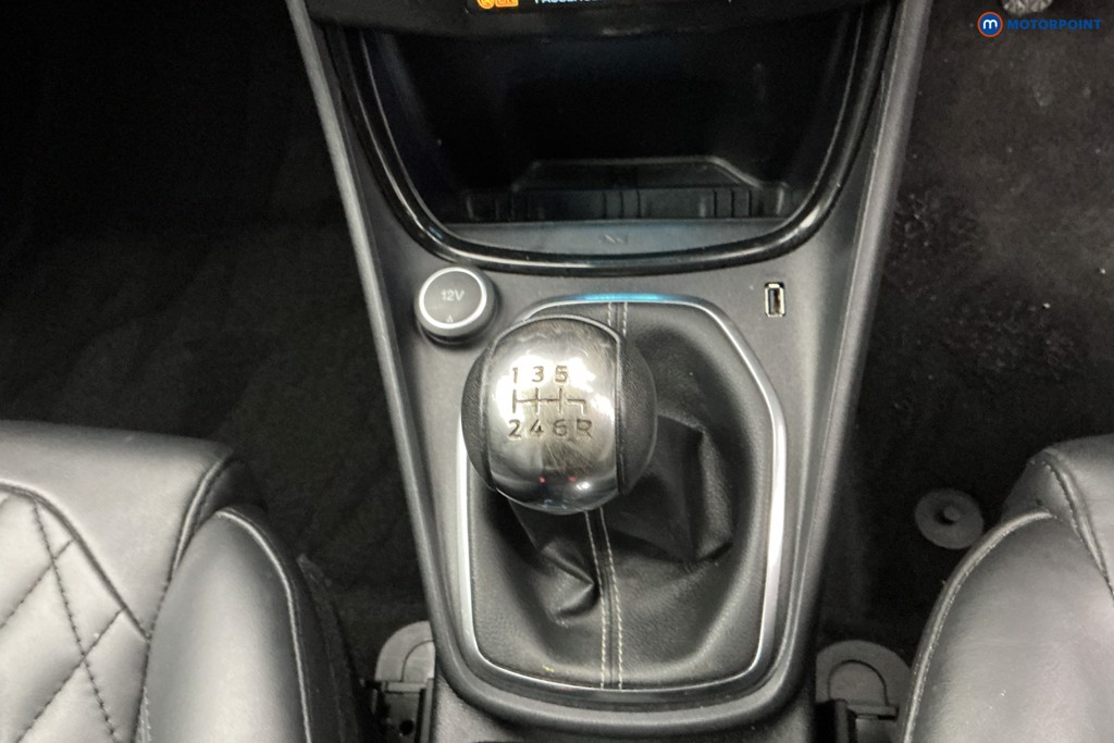 Ford Puma St-Line Vignale Manual Petrol SUV - Stock Number (1592222) - 16th supplementary image