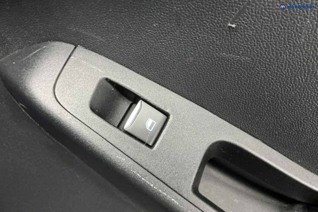 Ford Puma St-Line Vignale Manual Petrol SUV - Stock Number (1592222) - 26th supplementary image