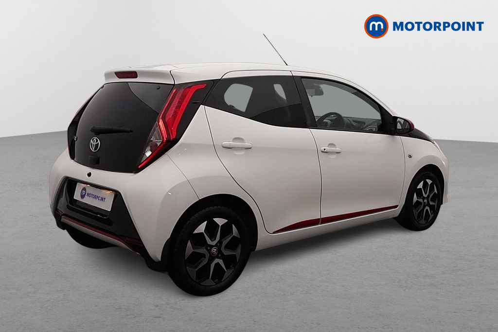 Toyota Aygo X-Trend Manual Petrol Hatchback - Stock Number (1592464) - Drivers side rear corner