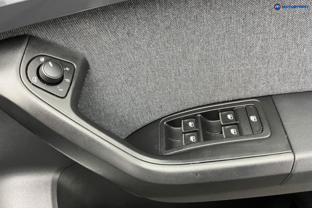 Seat Ateca Se Technology Manual Petrol SUV - Stock Number (1592478) - 25th supplementary image