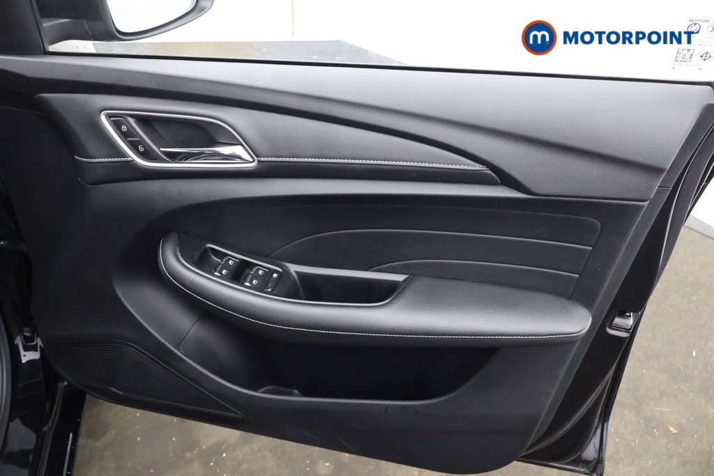 Mg Motor Uk MG5 Excite Automatic Electric Estate - Stock Number (1594013) - 12th supplementary image