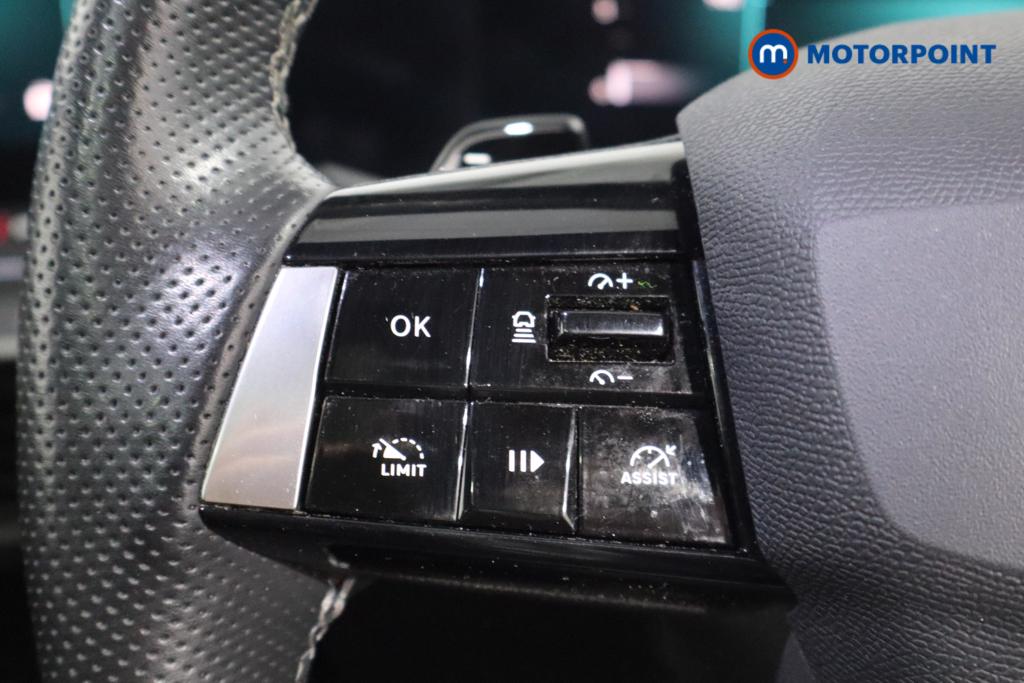 Vauxhall Astra Ultimate Automatic Petrol Hatchback - Stock Number (1594911) - 9th supplementary image