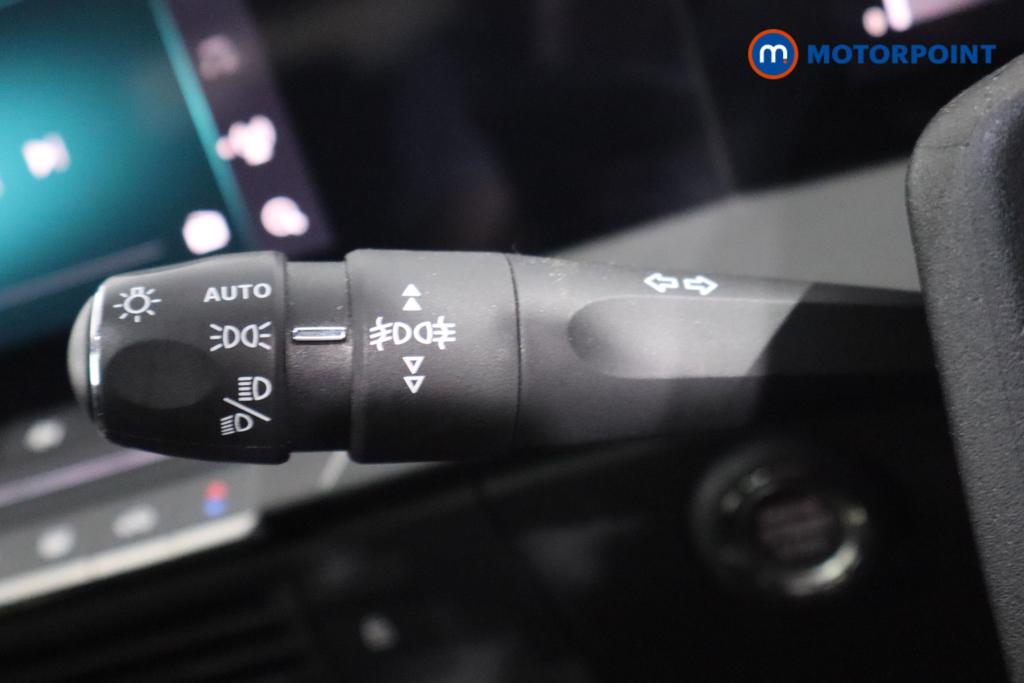 Vauxhall Astra Ultimate Automatic Petrol Hatchback - Stock Number (1594911) - 11th supplementary image