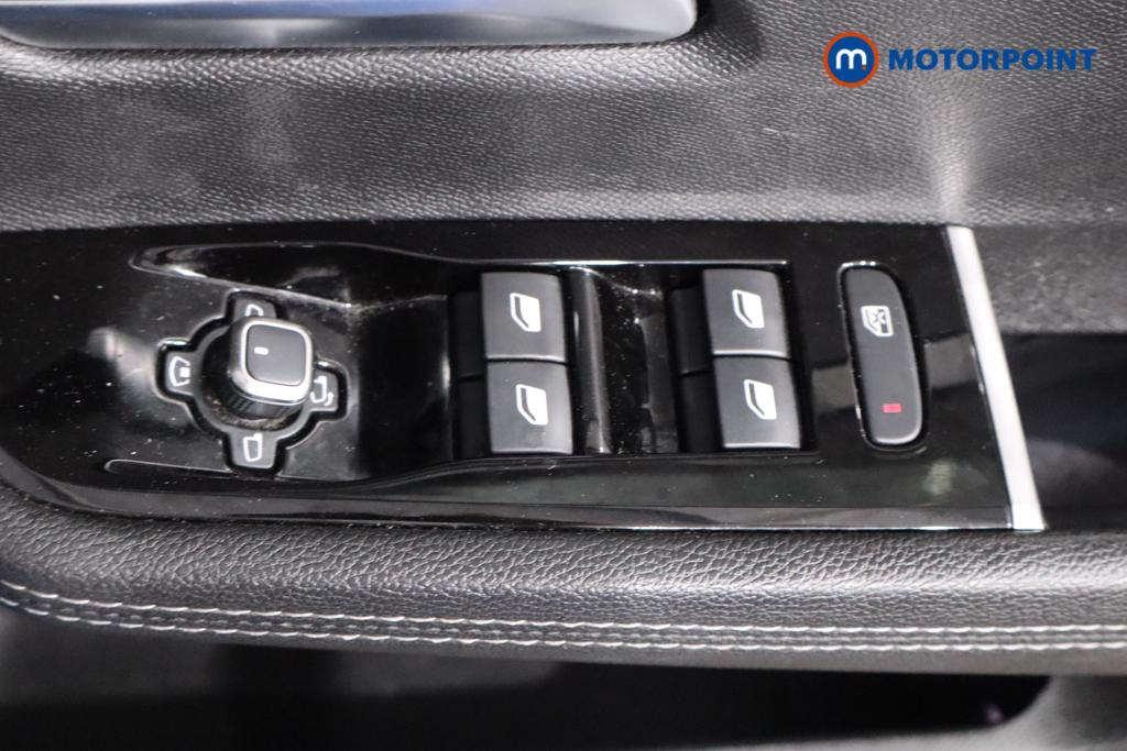 Vauxhall Astra Ultimate Automatic Petrol Hatchback - Stock Number (1594911) - 13th supplementary image