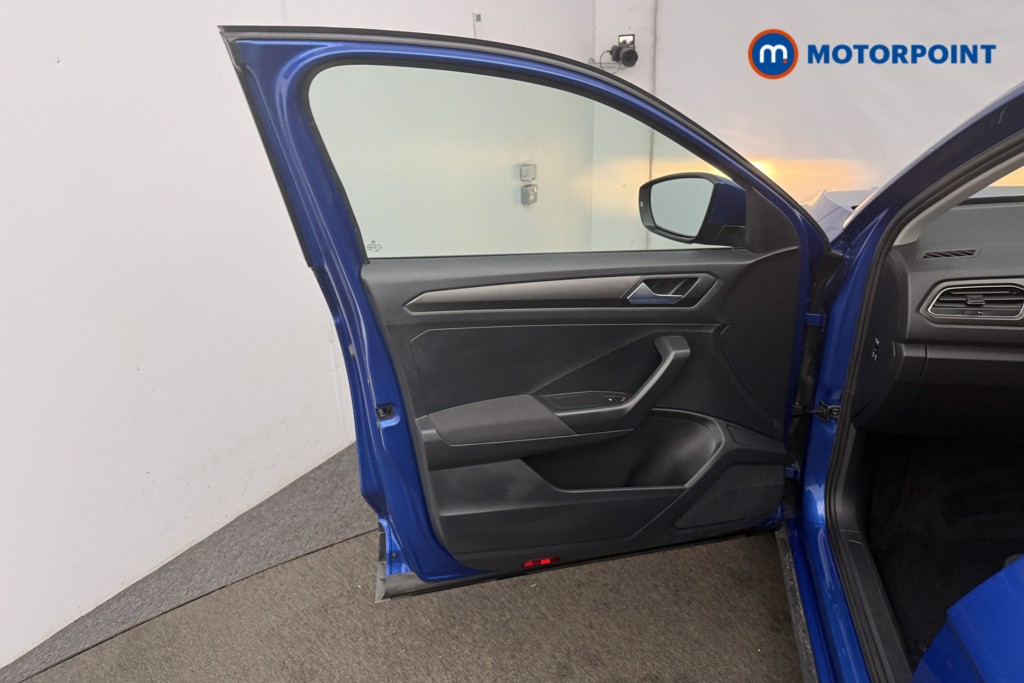 Volkswagen T-Roc SE Automatic Petrol SUV - Stock Number (1595773) - 3rd supplementary image