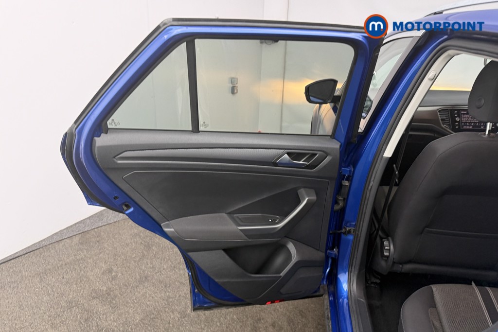 Volkswagen T-Roc SE Automatic Petrol SUV - Stock Number (1595773) - 6th supplementary image