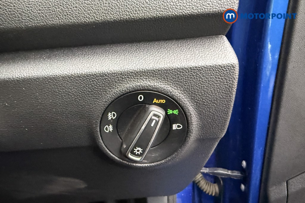 Volkswagen T-Roc SE Automatic Petrol SUV - Stock Number (1595773) - 19th supplementary image