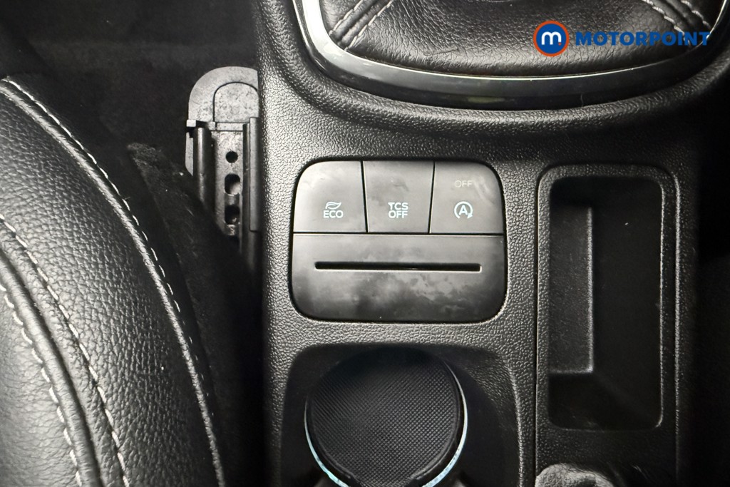 Ford Fiesta Titanium X Manual Petrol Hatchback - Stock Number (1595913) - 14th supplementary image