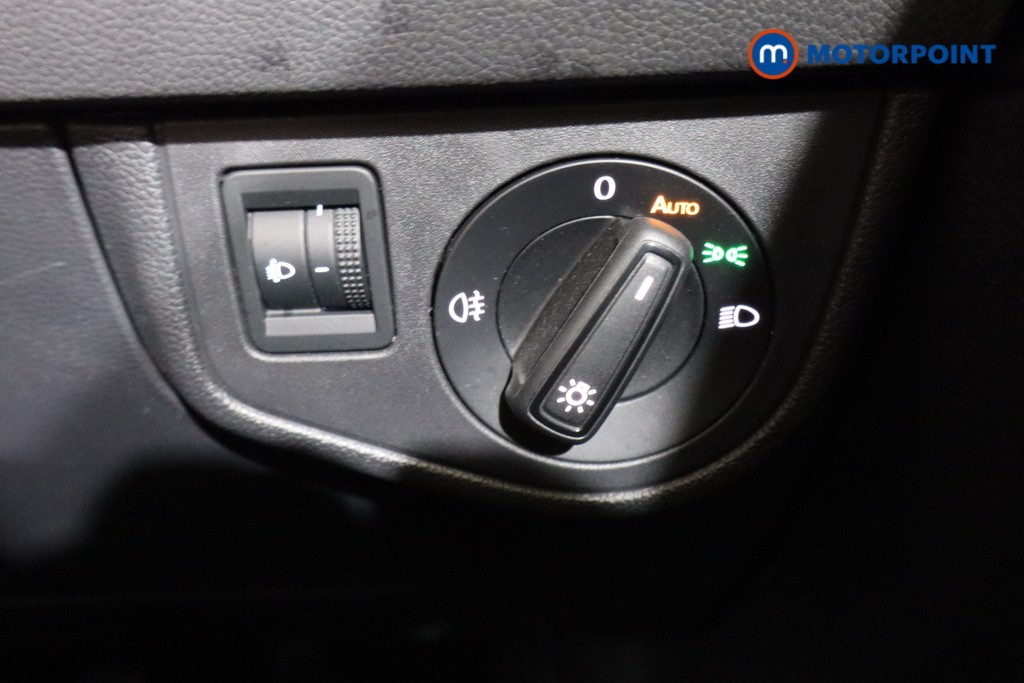 Volkswagen Polo Life Manual Petrol Hatchback - Stock Number (1596494) - 10th supplementary image