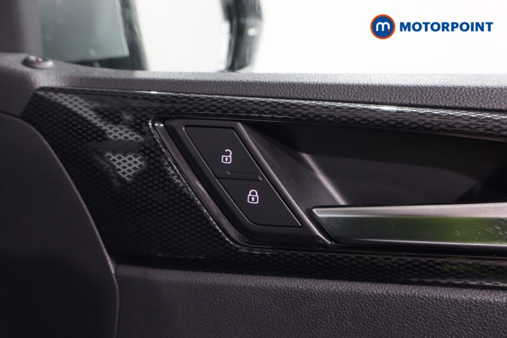 Volkswagen Polo Life Manual Petrol Hatchback - Stock Number (1596494) - 11th supplementary image