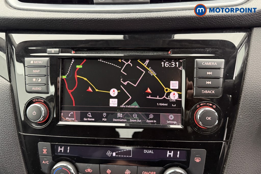 Nissan Qashqai Acenta Premium Automatic Petrol SUV - Stock Number (1596861) - 7th supplementary image