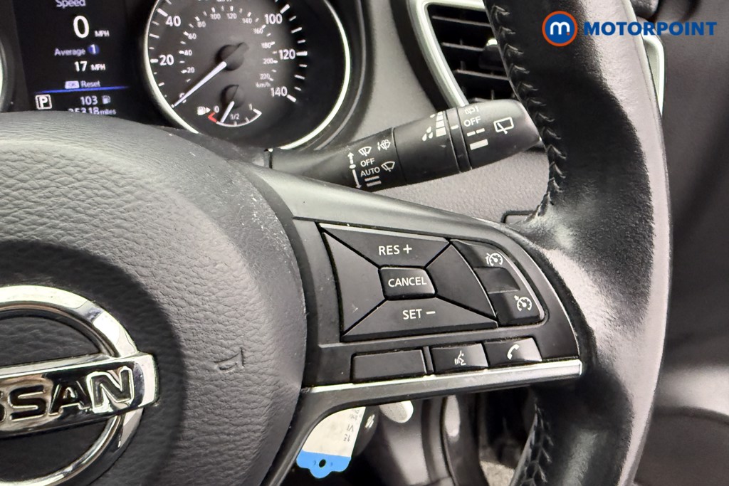 Nissan Qashqai Acenta Premium Automatic Petrol SUV - Stock Number (1596861) - 14th supplementary image