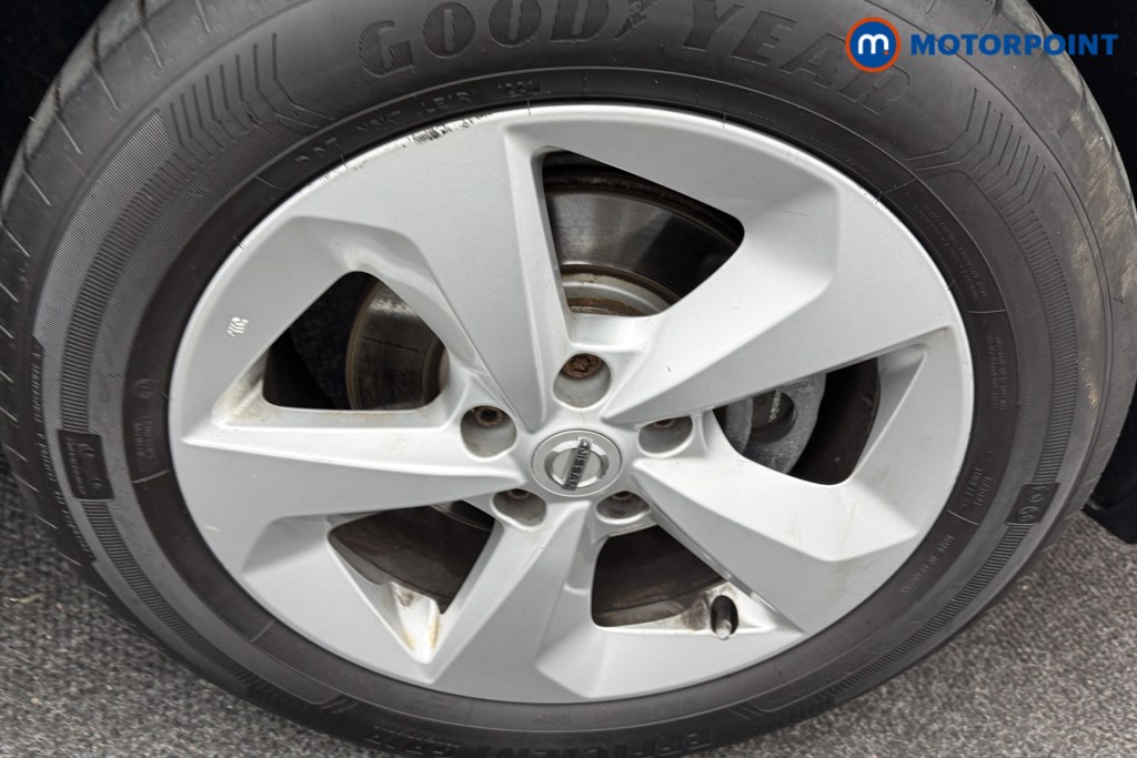 Nissan Qashqai Acenta Premium Automatic Petrol SUV - Stock Number (1596861) - 32nd supplementary image