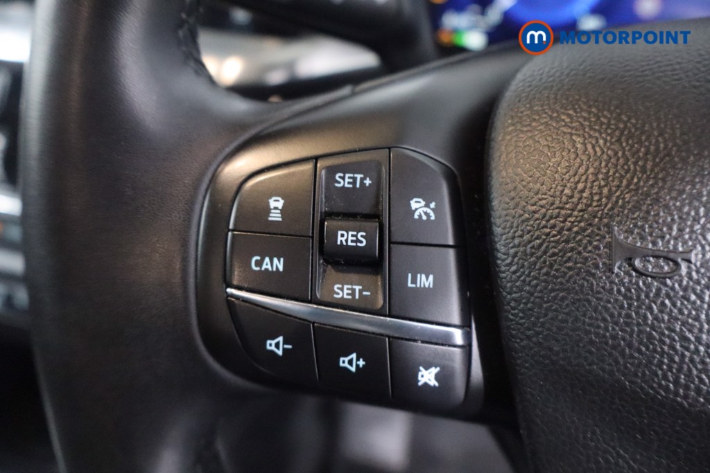 Ford Focus Titanium X Manual Petrol Hatchback - Stock Number (1596927) - 7th supplementary image