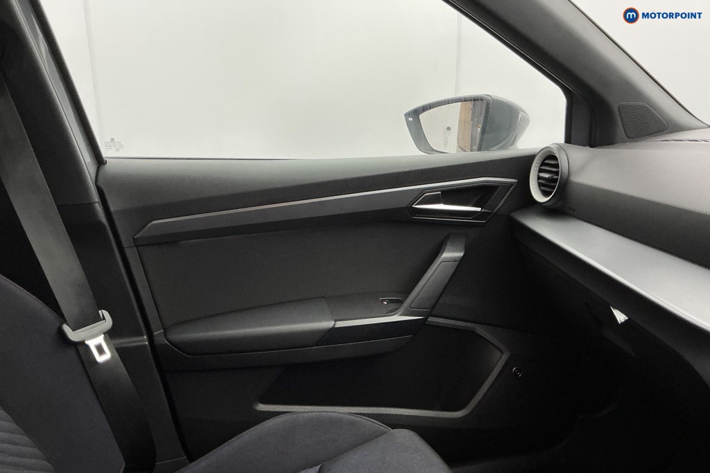 Seat Arona Fr Limited Edition Automatic Petrol SUV - Stock Number (1597101) - 18th supplementary image