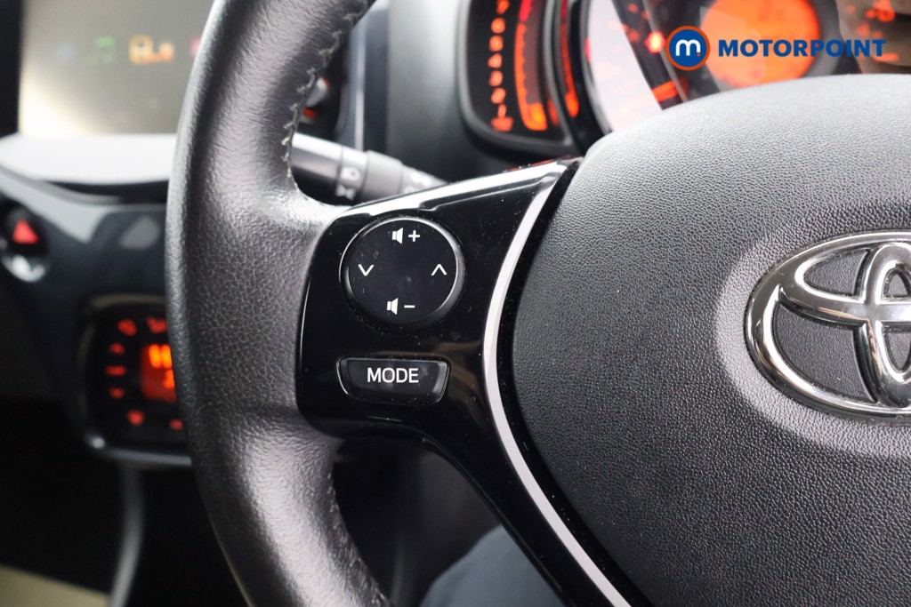 Toyota Aygo X-Clusiv 2 Manual Petrol Hatchback - Stock Number (1597158) - 2nd supplementary image