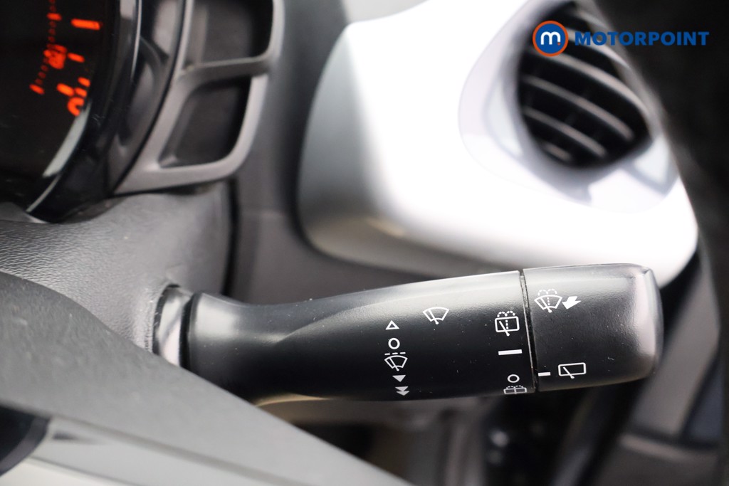 Toyota Aygo X-Clusiv 2 Manual Petrol Hatchback - Stock Number (1597158) - 6th supplementary image