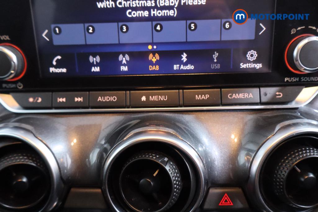 Nissan Juke N-Connecta Manual Petrol SUV - Stock Number (1597216) - 3rd supplementary image