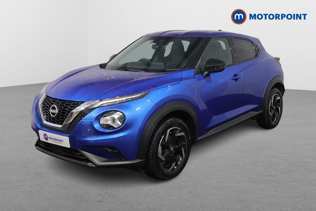 Nissan Juke N-Connecta Manual Petrol SUV - Stock Number (1597216) - Passenger side front corner