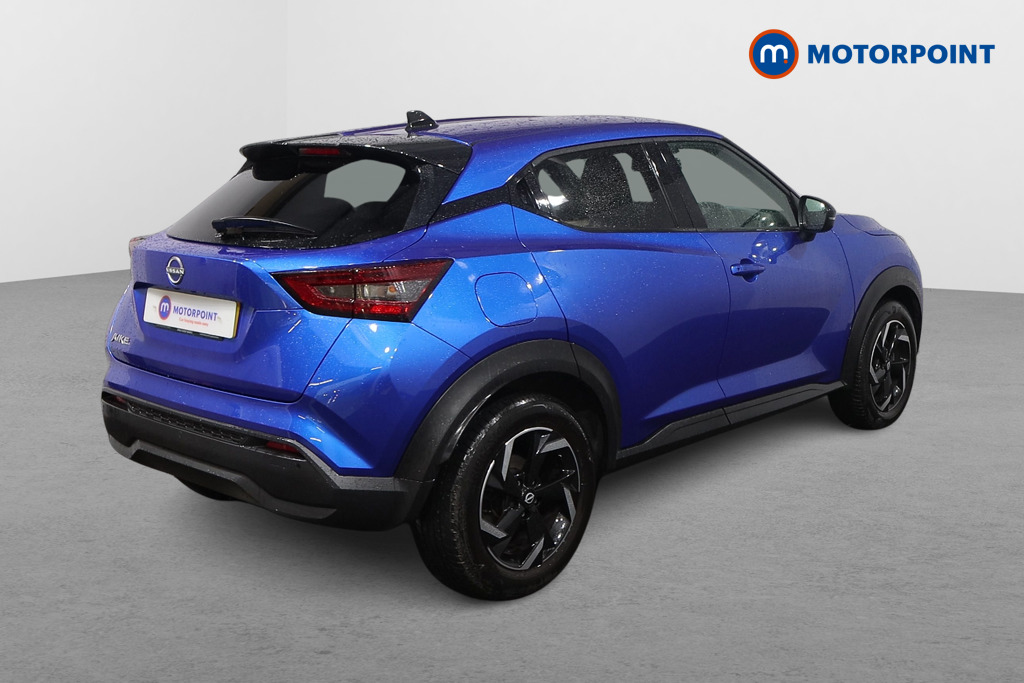 Nissan Juke N-Connecta Manual Petrol SUV - Stock Number (1597216) - Drivers side rear corner