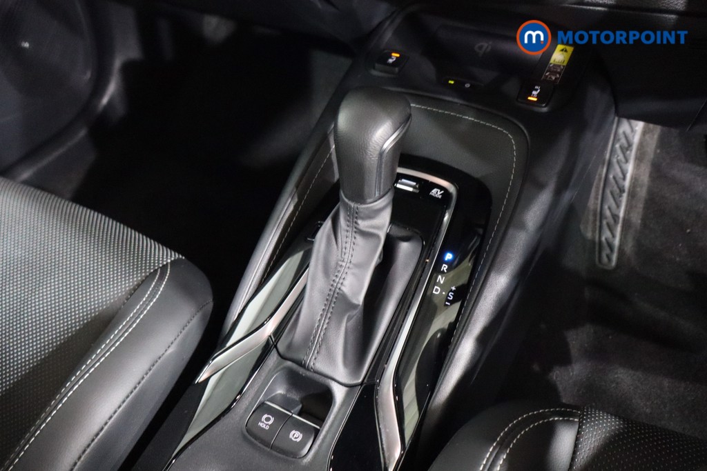 Toyota Corolla Excel Automatic Petrol-Electric Hybrid Hatchback - Stock Number (1597304) - 13th supplementary image