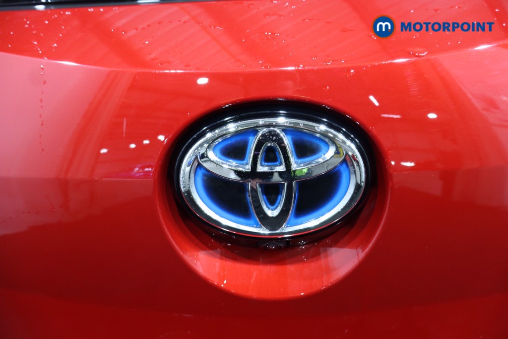 Toyota Corolla Excel Automatic Petrol-Electric Hybrid Hatchback - Stock Number (1597304) - 34th supplementary image