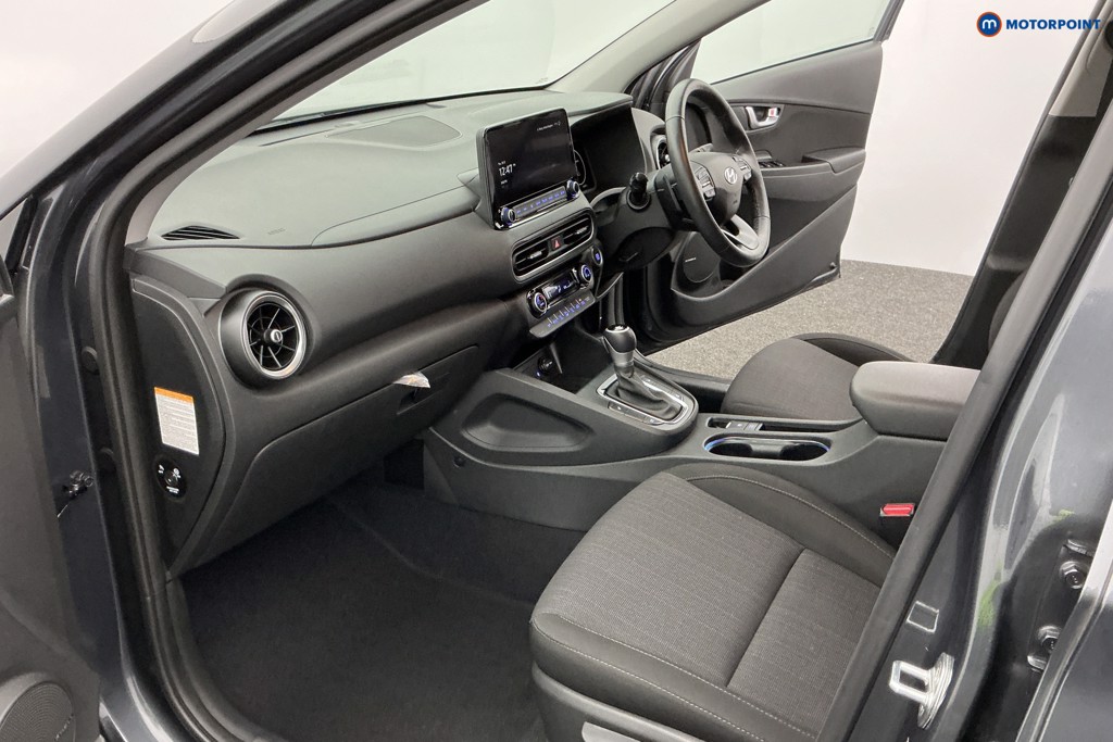 Hyundai Kona Premium Automatic Petrol-Electric Hybrid SUV - Stock Number (1598455) - 9th supplementary image