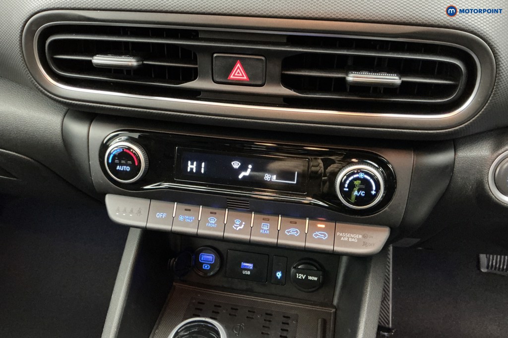 Hyundai Kona Premium Automatic Petrol-Electric Hybrid SUV - Stock Number (1598455) - 17th supplementary image
