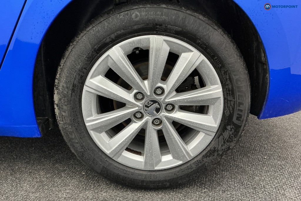 Vauxhall Astra Design Manual Petrol Hatchback - Stock Number (1598461) - 36th supplementary image