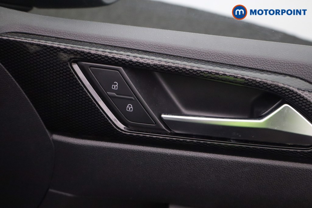 Volkswagen Taigo Life Manual Petrol SUV - Stock Number (1598463) - 13th supplementary image