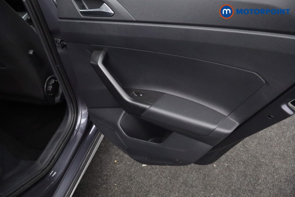 Volkswagen Taigo Life Manual Petrol SUV - Stock Number (1598463) - 18th supplementary image