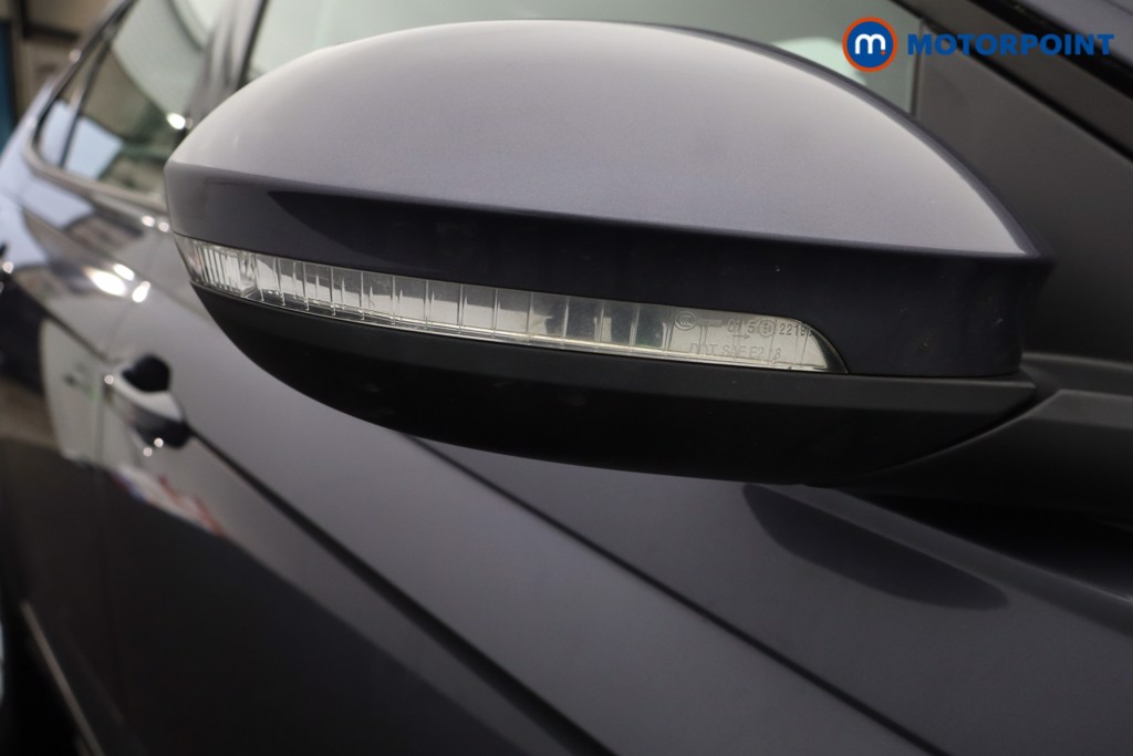 Volkswagen Taigo Life Manual Petrol SUV - Stock Number (1598463) - 25th supplementary image