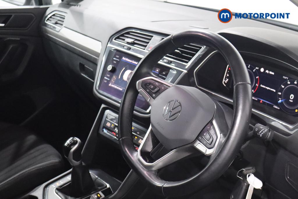 Volkswagen Tiguan Allspace Life Manual Petrol SUV - Stock Number (1598758) - 1st supplementary image