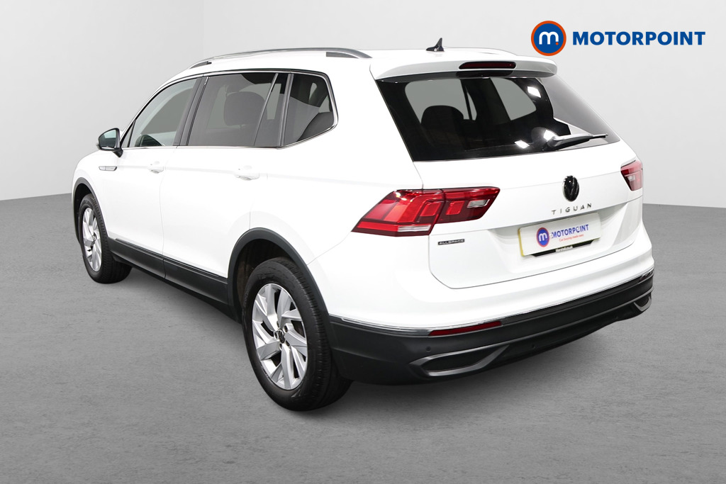 Volkswagen Tiguan Allspace Life Manual Petrol SUV - Stock Number (1598758) - Passenger side rear corner