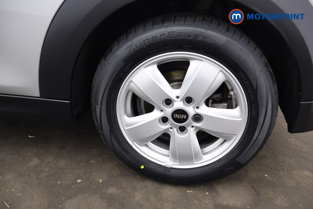 Mini Hatchback Cooper Classic Automatic Petrol Hatchback - Stock Number (1598866) - 27th supplementary image