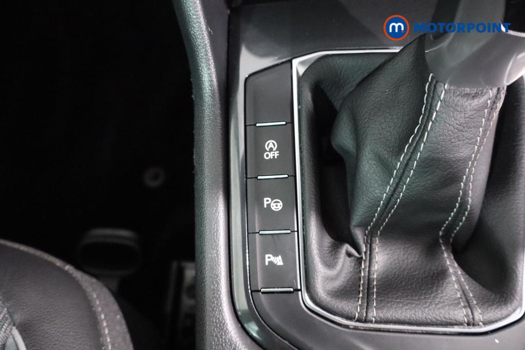 Volkswagen Tiguan R-Line Automatic Petrol SUV - Stock Number (1599239) - 5th supplementary image