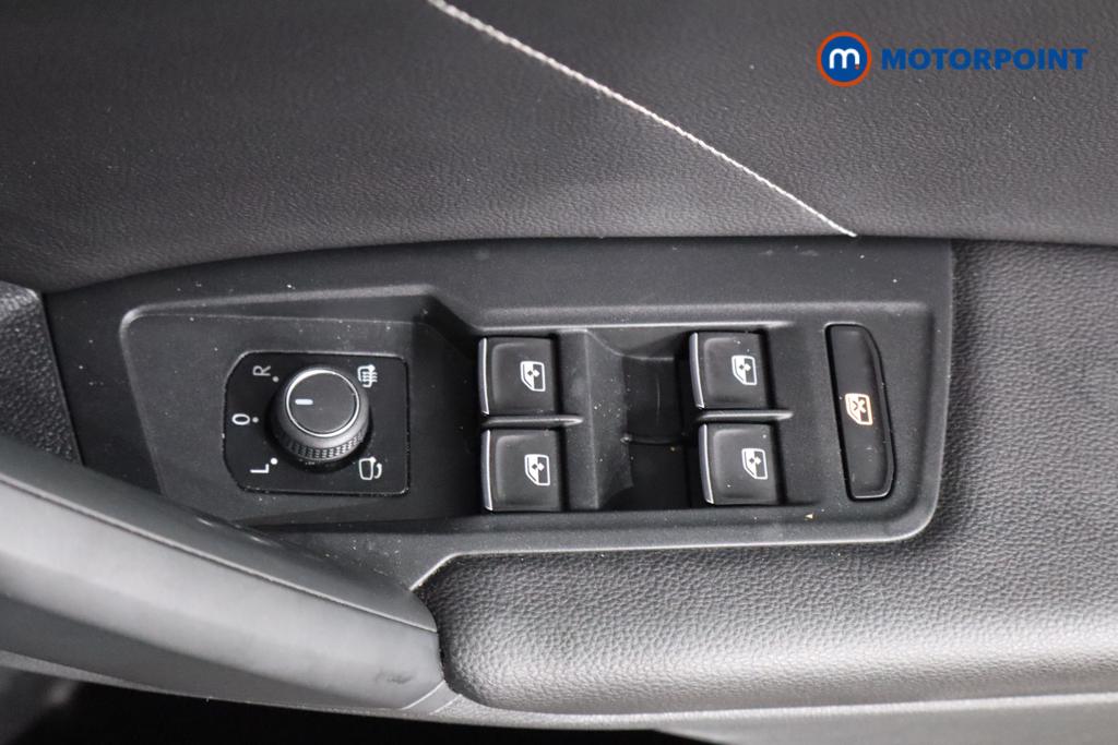 Volkswagen Tiguan R-Line Automatic Petrol SUV - Stock Number (1599239) - 14th supplementary image